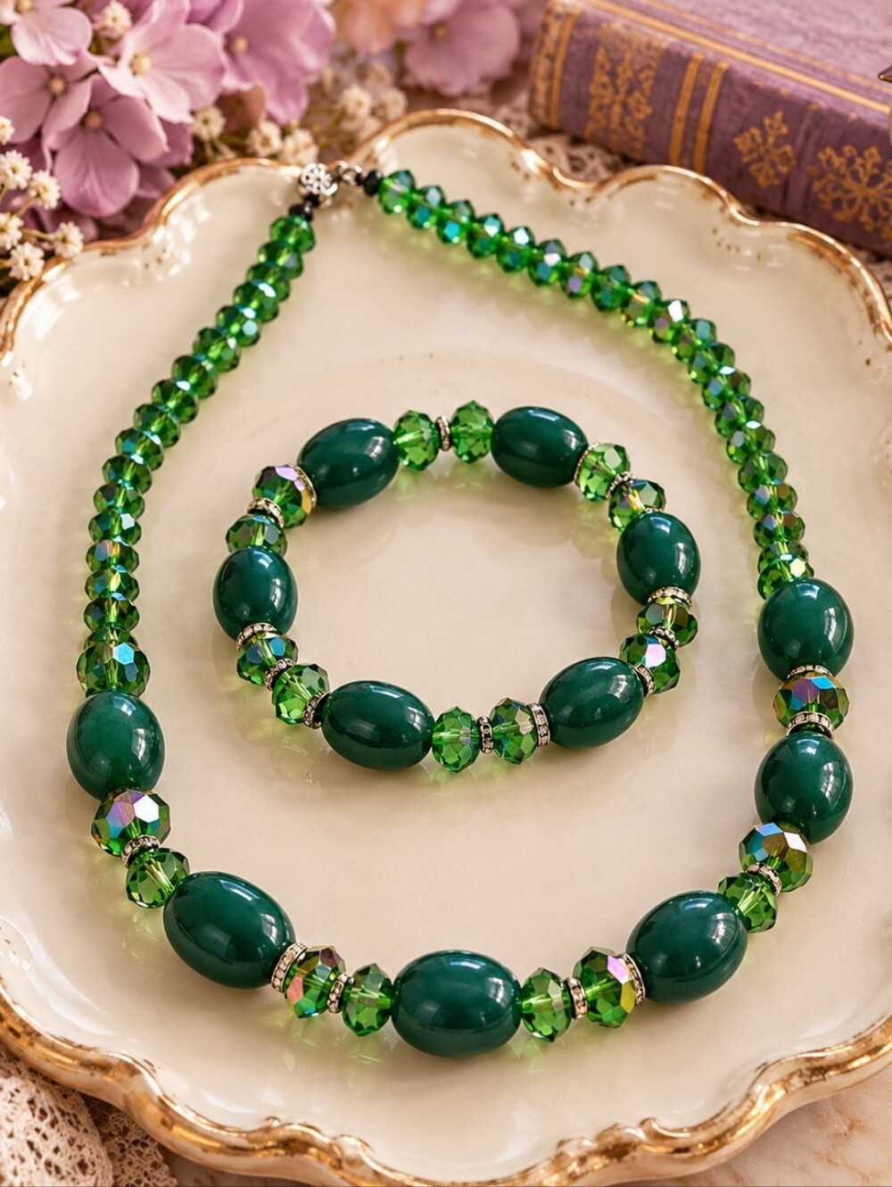 Vibrant Green Beaded Necklace And Bracelet Bundle